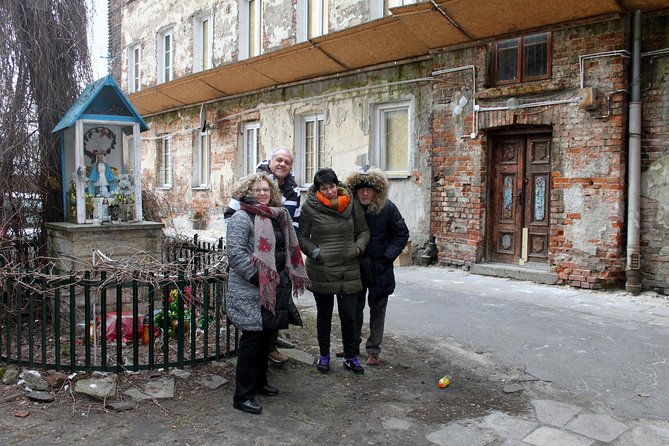 Private Historical Tour of Warsaw by a Retro Fiat with Pickup - Treblinka, the black market, and the communist city