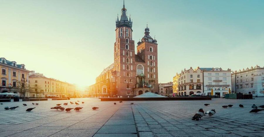 Private Krakow Tour: St. Mary’s, Cloth Hall & More - FAQ