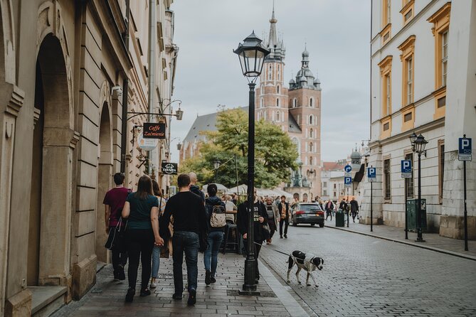 Private Tour of Krakow Old Town and Jewish Quarter in one walk - From the Barbican to Floriańska Street