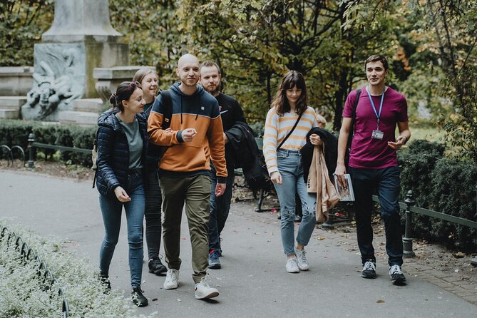 Private Tour of Krakow Old Town and Jewish Quarter in one walk - How the guides shape the experience