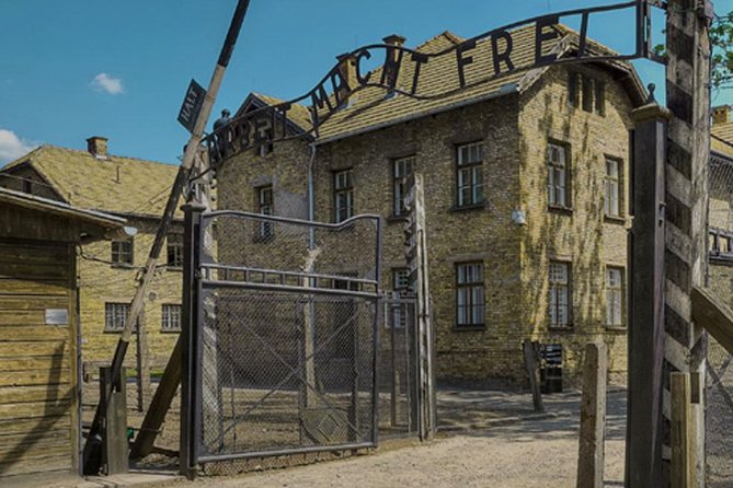 Private Tour to Auschwitz & Birkenau from Katowice - What to bring and how to prepare