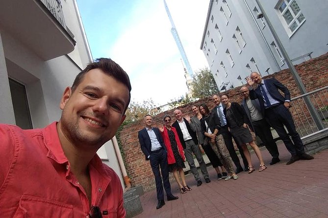 Private Tour: Warsaw Ghetto with a local Historian - Why this Warsaw Ghetto tour feels different