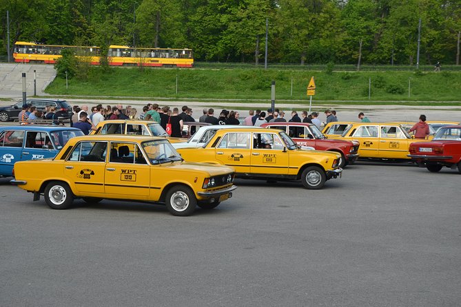 Private Tour: Warsaw's Communist History by Retro Fiat - Praga Północ: surviving streets and changing neighborhoods