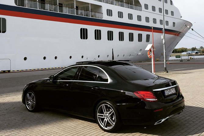 Private Transfer From the Port Gdynia to Gdansk Old Town - Arriving in Gdansk Old Town