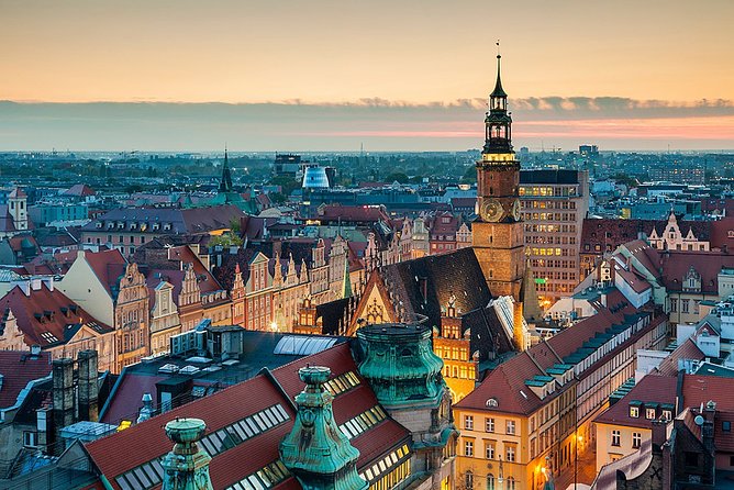 Private Transfer from Wroclaw (WRO) Airport to Wroclaw city centre - Key points to know before you book