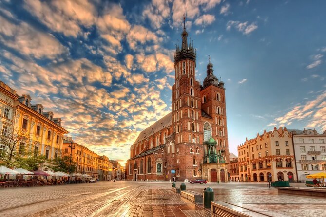 Private Transfer: Krakow Airport to Krakow City Center Vice Versa - A calmer first half hour in Krakow