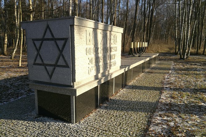 Private WW2 Tour of Westerplatte,Gdansk and Stutthof Including Lunch - The Polish Post Office brings the war into the city