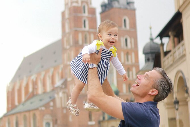 Professional Photoshoot in Krakow - A polished Krakow memory in just one hour