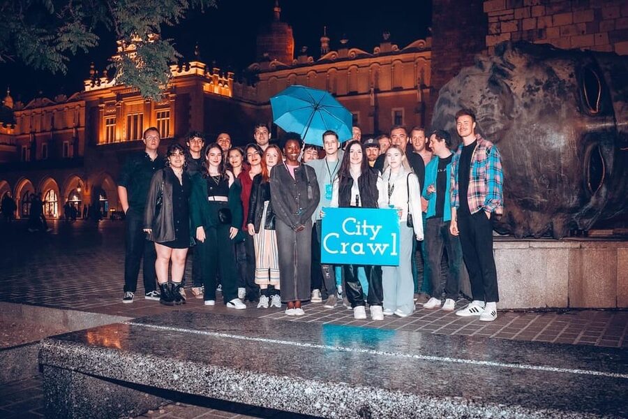 Pub Crawl - 1-hour Open Bar then Vip to 5 Clubs - Krakow - The first hour: where the value is decided