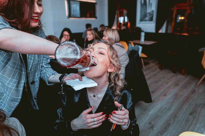 Pub Crawl + Unlimited Drinks + VIP entry + Drinking Games & Photographer - Club Entry and the Reality of VIP Access
