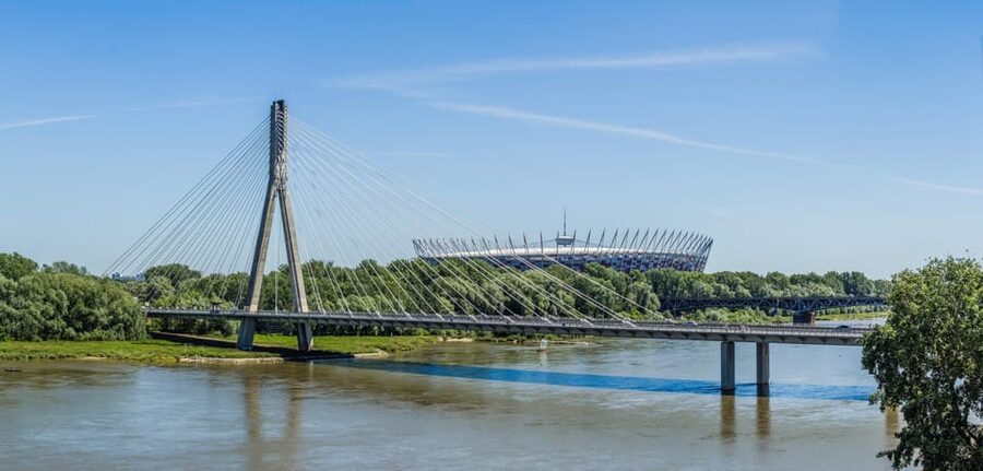 Secrets of Warsaw 4-hour Bike Tour - From Krasiński Park to Warsaw’s lost Jewish district