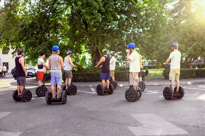 Segway Tour Warsaw: Old Town Tour - 1,5-Hour of Magic! - Starting at Chmielna 2 and learning the Segway