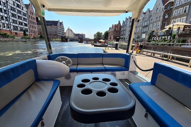 Sightseeing Cruise around the Old Town of Gdansk - Seeing Gdańsk from the Motława