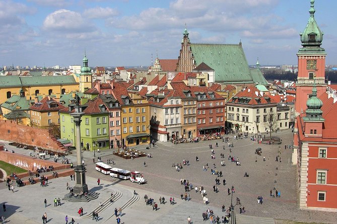 Skip-the-Line Warsaw Royal Castle Private Guided Tour - Art by Rembrandt and Canaletto