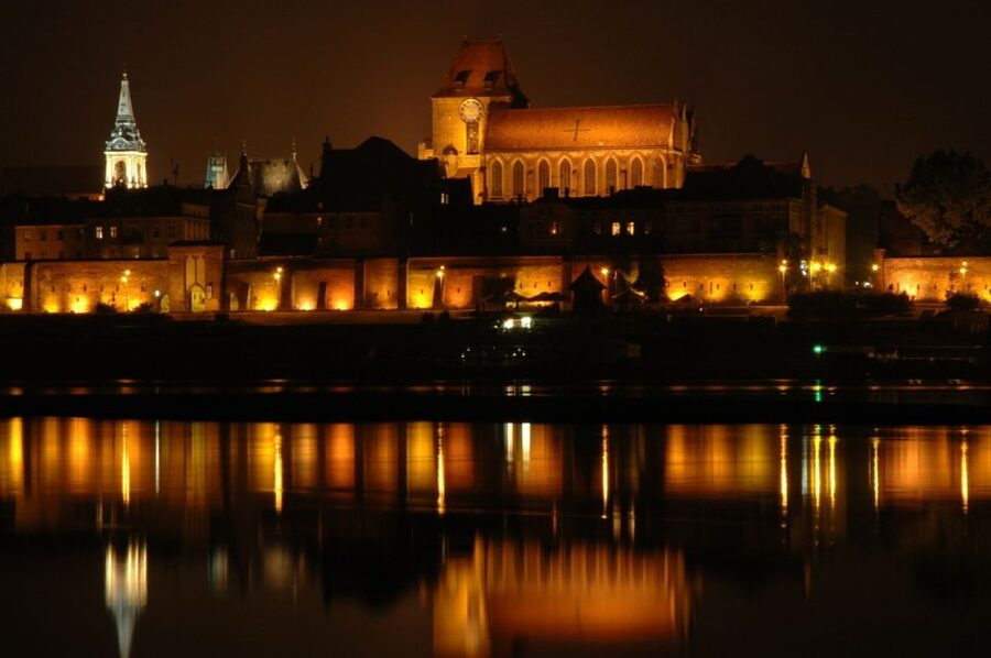Small-Group Tour from Warsaw to Torun with Lunch - Who will get the most from this day trip
