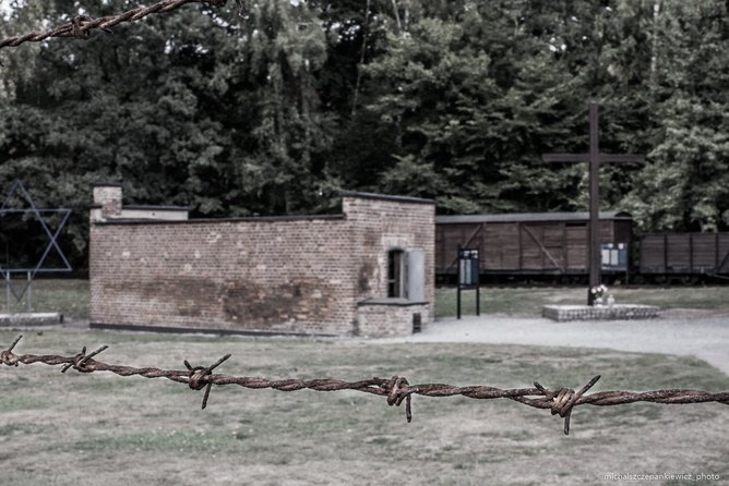 Stutthof Concentration Camp Private Tour from Gdansk - Leaving Gdansk by private vehicle