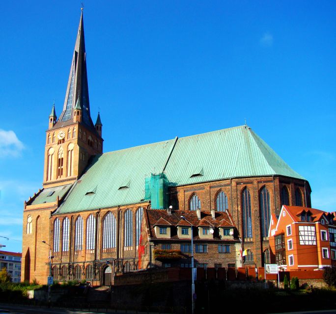 Szczecin: Medieval Old Town Private Walking Tour - Starting at Plac Andersa among Szczecin’s overlooked details