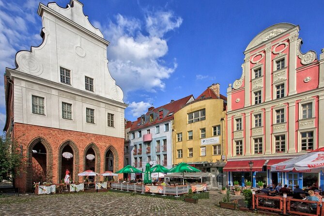 Szczecin Walking Tour: Explore Top Sights & Hidden Gems - The Karłowicz Philharmonic and Szczecin’s modern face