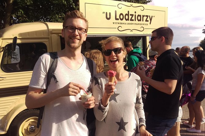 Taste of Poland - Food and Culture Tour - The guide is part of the value