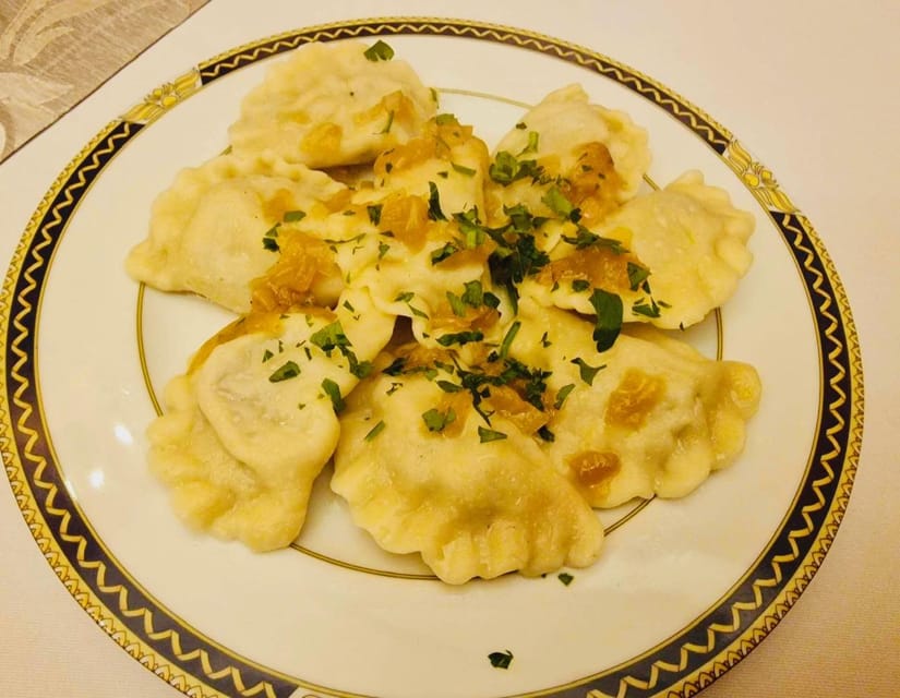 Taste of Poland, food tour and guided walk with 12 tasting - Starting with Polish breakfast and local introductions