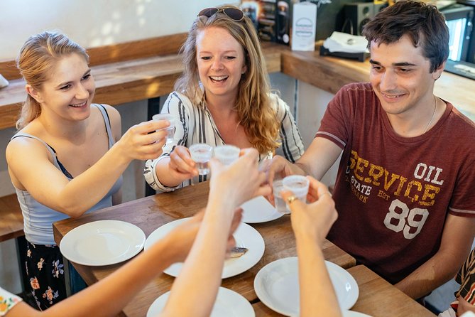The 10 Tastings of Krakow With Locals: Private Food Tour - Plac Wolnica: a strong opening in Kazimierz