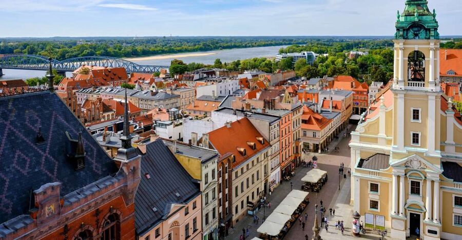 Torun: Private Walking Tour of a Medieval Town - Guide quality and the value of a private group