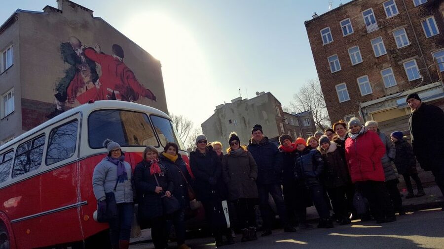 Warsaw: 2.5-Hour Dark Side - Praga District by a Retro Bus - The Praga Bermuda Triangle and old courtyards