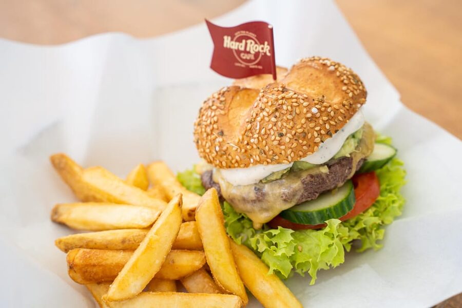 Warsaw: Breakfast at Hard Rock Cafe - Is Warsaw Hard Rock Cafe breakfast worth booking?