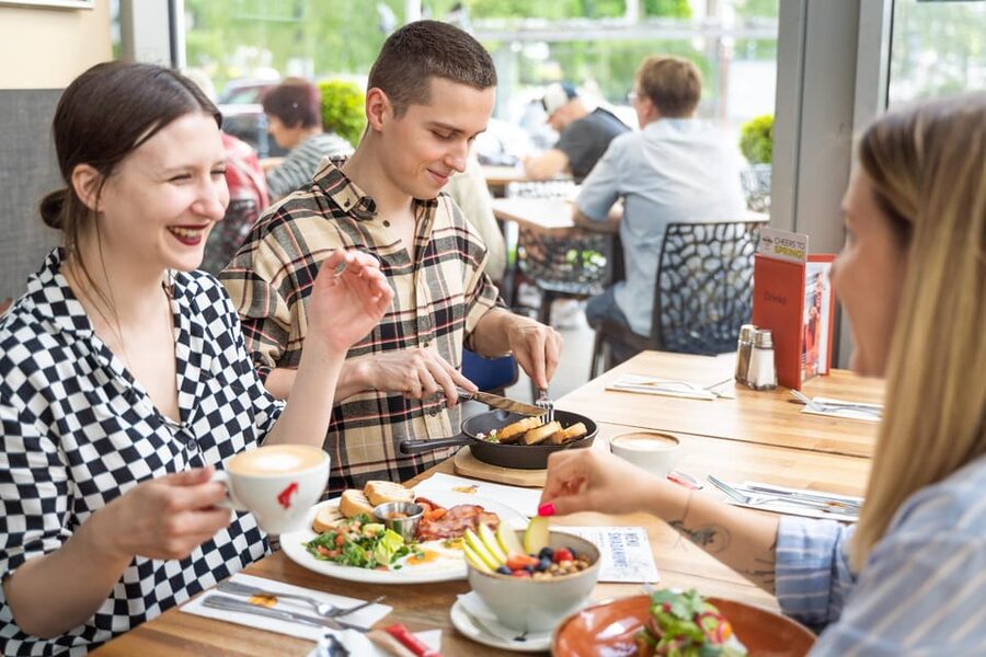 Warsaw: Breakfast at Hard Rock Cafe - Choosing between seven breakfast dishes