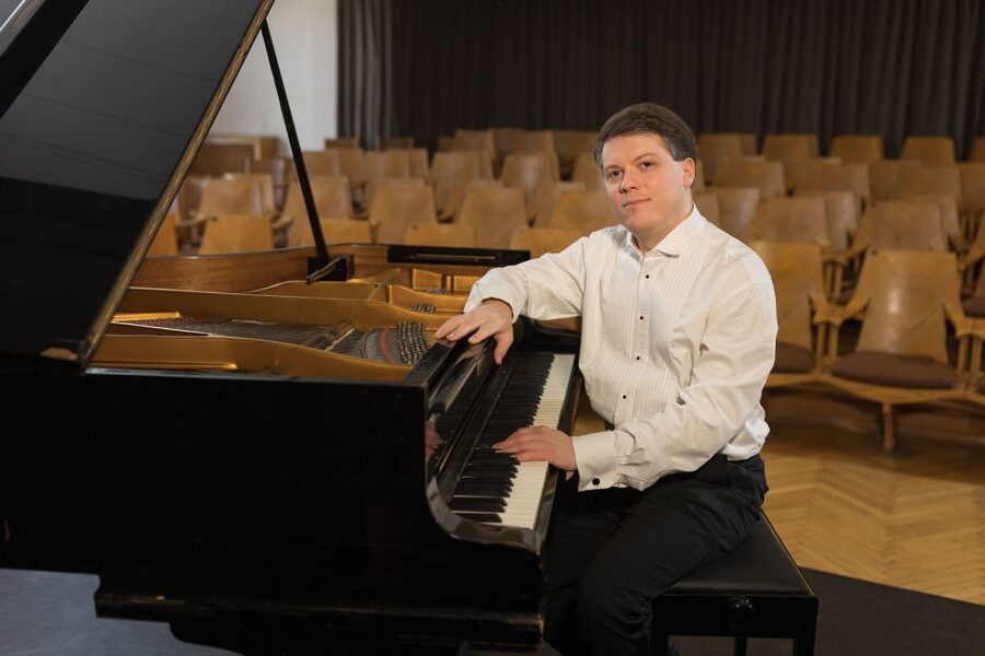 Warsaw: Chopin Concert at Historical Venue in Old Town - Who should book this evening