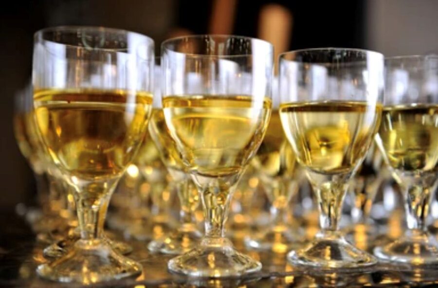 Warsaw: Chopin Concert Ticket With Glass of Champagne - Who should book this experience