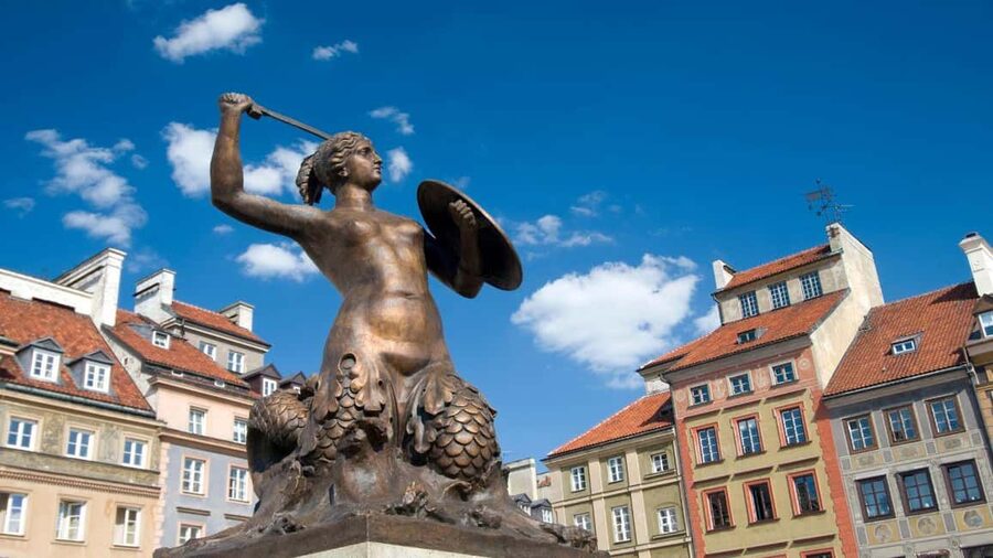 Warsaw City Game: Discovering Famous Polish Heroes - Starting in Warsaw City Center