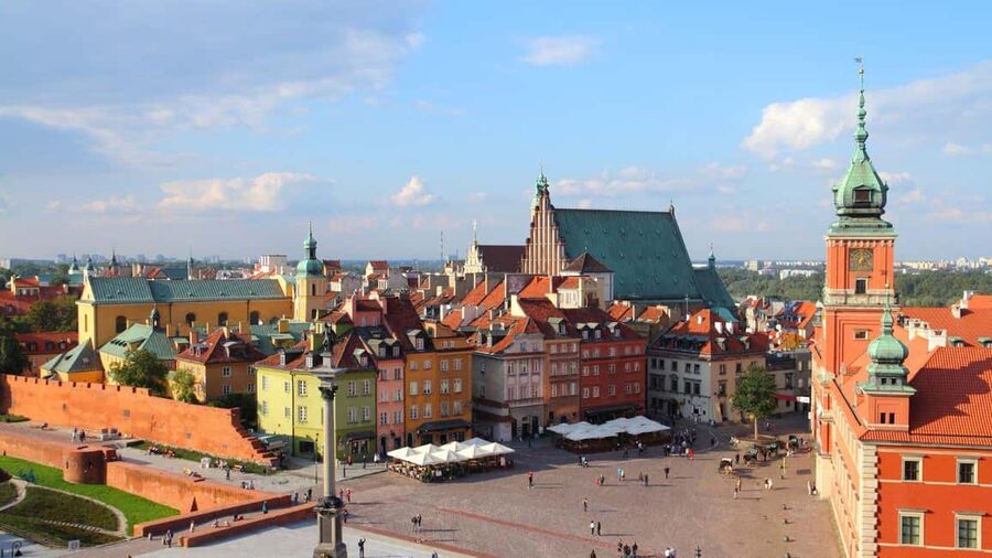Warsaw City Game: Discovering Famous Polish Heroes - Timing, Cancellation, and Group Planning