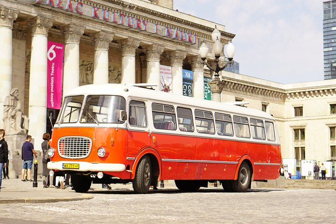 Warsaw City Sightseeing in a Retro Bus for Groups - Why the retro bus makes Warsaw easier to understand