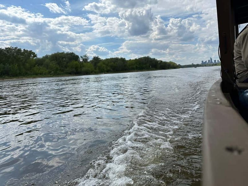 Warsaw: cruise on the Vistula - Bridges that frame the city