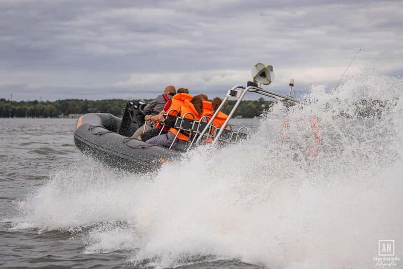 Warsaw: Explore the Vistula on Its Longest Speedboat Route - Who should book this ride?