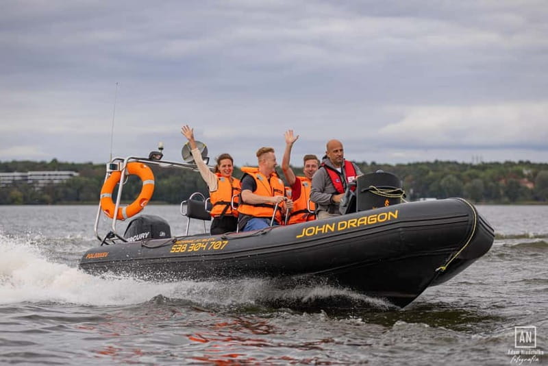 Warsaw: Explore the Vistula on Its Longest Speedboat Route - What the one-hour schedule really means