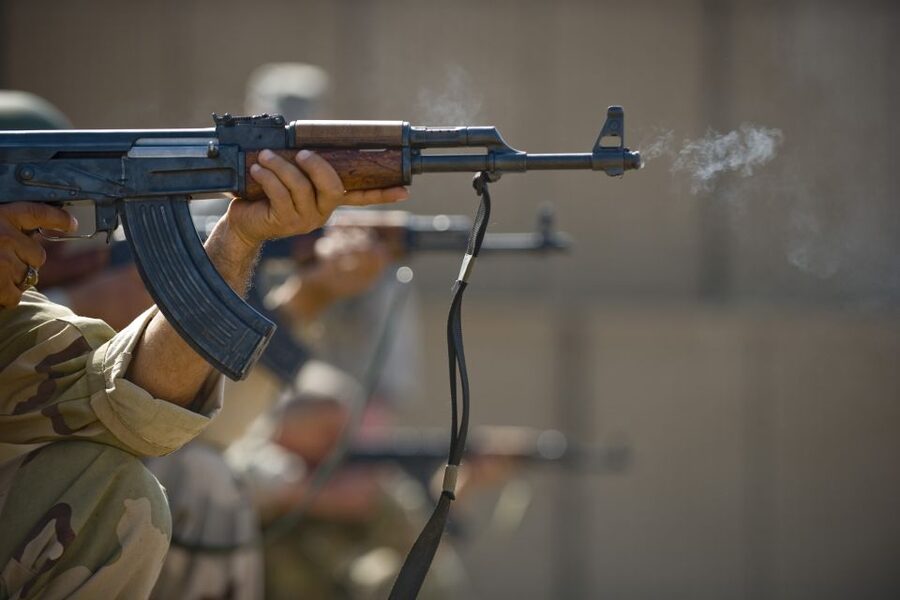 Warsaw: Extreme Shooting Range Experience with Transfers - Getting Started With the Instructor