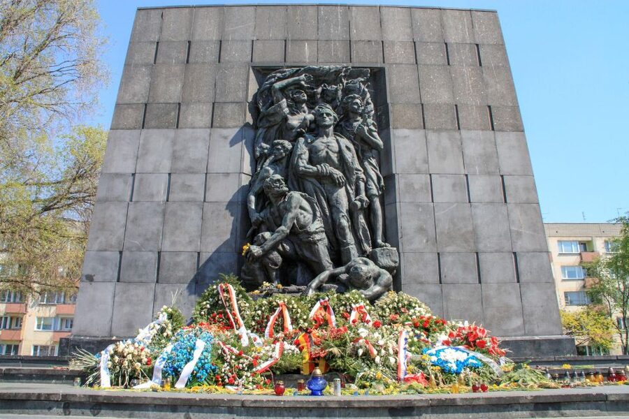 Warsaw: Ghetto, Jewish Cemetery & POLIN Museum Private Tour - Why the former ghetto needs a guided walk