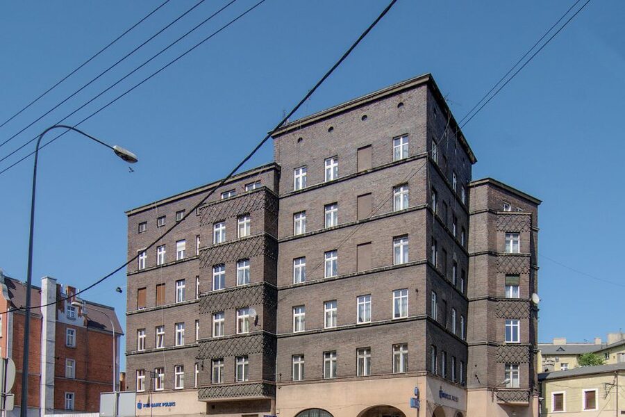 Warsaw: Ghetto, Jewish Cemetery & POLIN Museum Private Tour - The Jewish Cemetery in Muranow