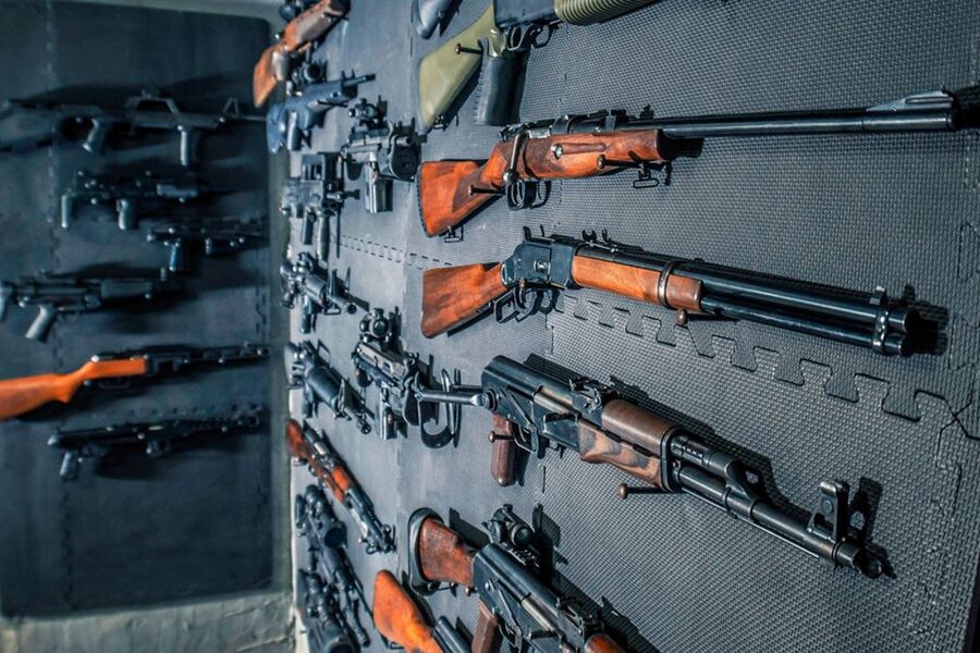 Warsaw: Gun Shooting Experience with Transfers - Who should book this activity?