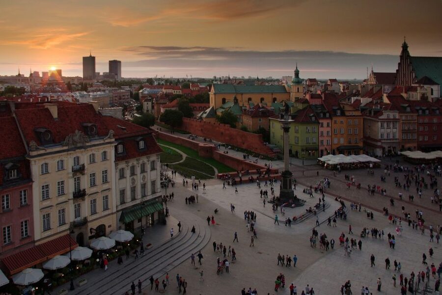 Warsaw: Highlights of Old & New Town Private Guided Tour - What a private guide adds
