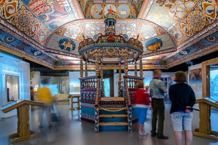 Warsaw: Jewish Heritage & Holocaust Walking Tour - Is $20 good value for 150 minutes?