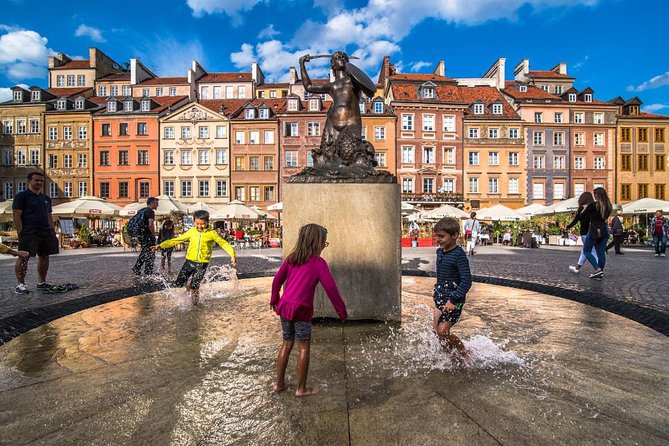 Warsaw Layover City Tour by car with airport pick-up - Warsaw’s Jewish Ghetto and the city’s harder chapters