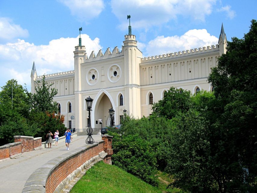 Warsaw: Majdanek Concentration Camp & Lublin Guided Day Tour - Who should book this Warsaw day tour?