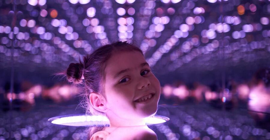 Warsaw: Museum World of Illusion Entry Ticket - The Mirror Room creates the best photo stop