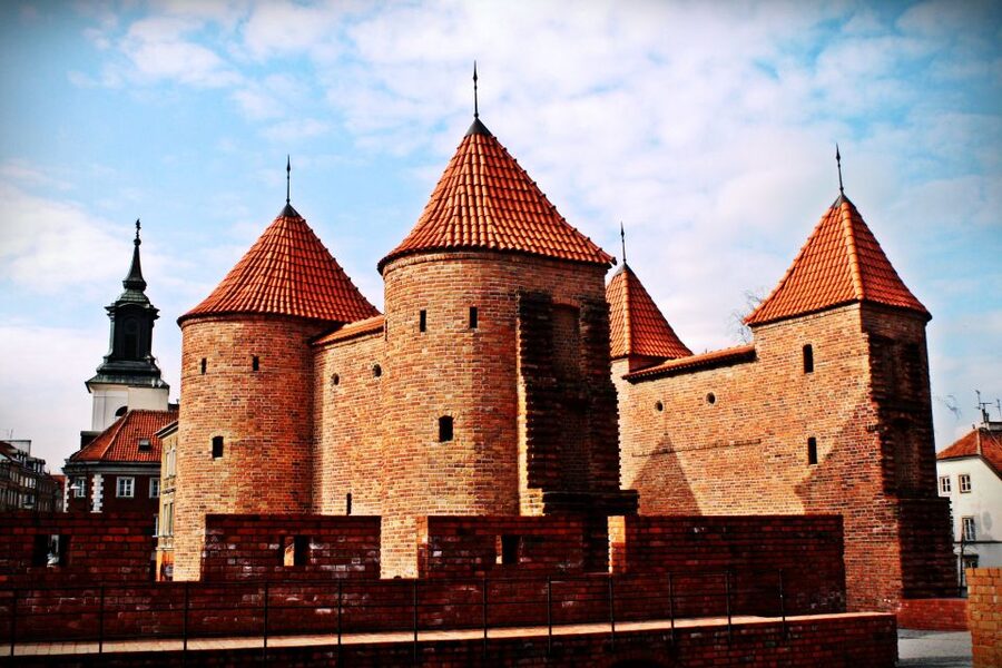 Warsaw: Old and New Town Private Walking Tour - Starting at Sigismund’s Column on Castle Square