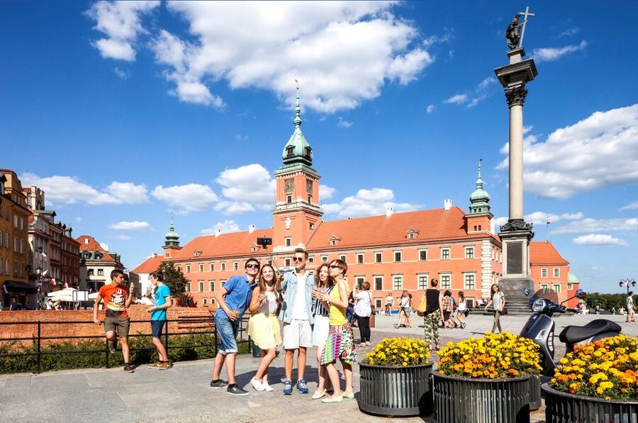 Warsaw: Old and New Town Private Walking Tour - Practical advice for a better four hours