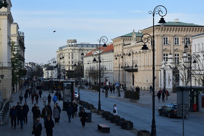 Warsaw Old Town Guided Tour with Antek & Friends | small groups - The Warsaw Uprising Monument gives the walk its weight