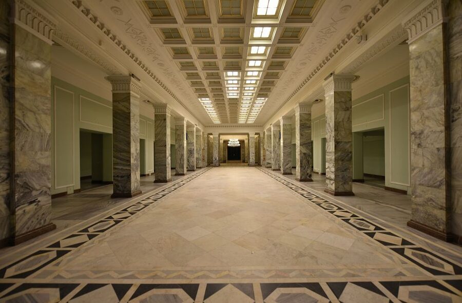 Warsaw: Palace of Culture & Warsaw City Center Private Tour - What the private format adds